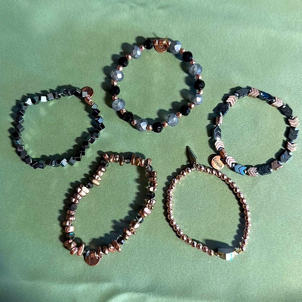 Erimish bracelets EUC. Set of 5